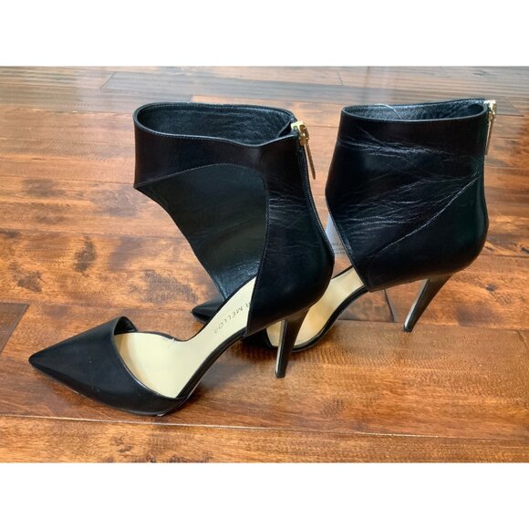 Tamara Mellon Black Leather Asymmetrical Pointed Toe Ankle, Size 40.5 IT /9.5 US - Picture 4 of 9
